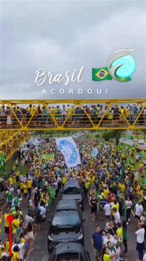 Flexeiras Noticias on Instagram: "Brasília acordou! 🇧🇷 HISTÓRICO: Imagens mostram a dimensão da caminhada liderada por Nikolas Ferreira em Brasília. 🏛️ ​Milhares de vozes se uniram em Brasília hoje em uma caminhada que já é considerada histórica. A imensidão do público que acompanhou @nikolasferreiradm pelas ruas da cidade, superando expectativas e batendo recordes de presença. ​A força do povo nas ruas desenha um novo capítulo para a política nacional. Brasília viveu um dia de mobilização se