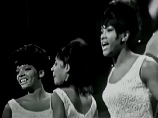 97K views · 7.7K reactions | The Crystals – Da Doo Ron Ron... Watch full this song: https://bestoldiessongever.dohimusic96.com/the-crystals-da-doo-ron-ron/?utm_source=facebook&utm_medium=hreel&utm_campaign=bestoldiessongever | Best Oldies Song Ever | Facebook
