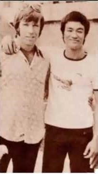 查克·诺里斯去世：传奇硬汉谢幕，曾与李小龙巅峰对决