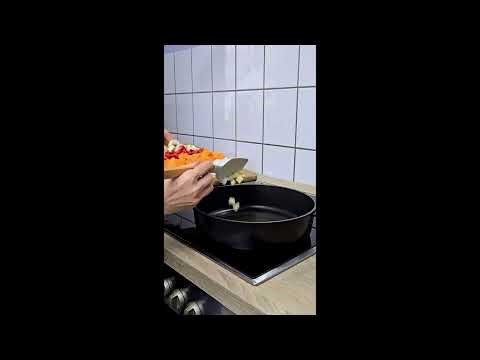 A calm cooking moment from my home kitchen