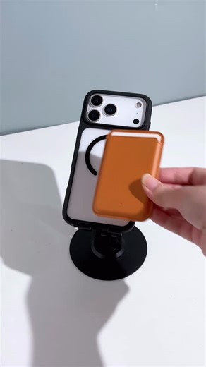 Cassion on Instagram: "Time for a MagSafe magnet test! Strong? OFC 👌🏻 #magsafe #magsafecase #casehp"