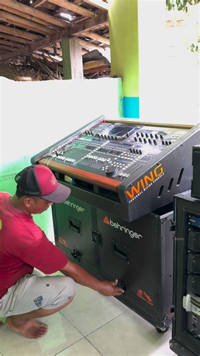 1.1M views · 8.5K reactions | Mwening Bhoskuhhhh Mixer WING SKM Sound System ‼️ | Erwin De Gea | Facebook