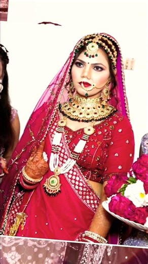 Bride entry ||wedding shorts || #dance #weddingshorts #bandbazzabaraat #weddingdance