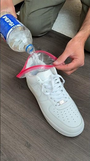 How to Stretch SHOES 👞 #lifehack #skills