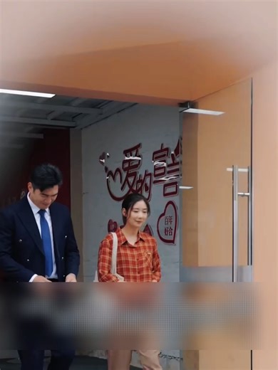 عروس ريفية مع زوج يتحول لملياردير