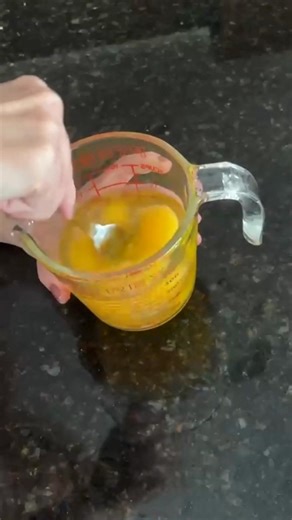 Back-to-school and back-to-training fuel! 🍳 An easy frittata recipe featuring eggs, chopped zucchini, red pepper, ham, and onion, seasoned with herbs for a quick, family-friendly dish from Egg Farmers of Ontario that keeps everyone happy and energized. | Team Homan