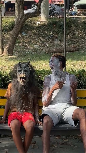 The Hilarious Change of Masks in USA