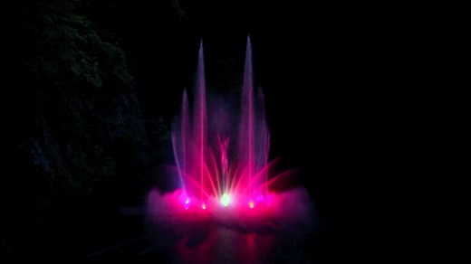 Ross Fountain Video - Butchart Gardens