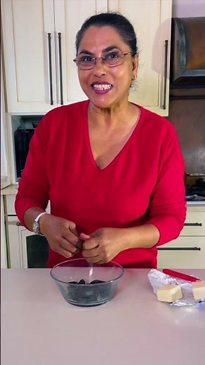 Chocolate Fudge Recipe - 4 Ingredients - 3 Minutes