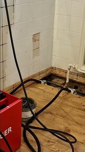 Dismantle heater under pressure