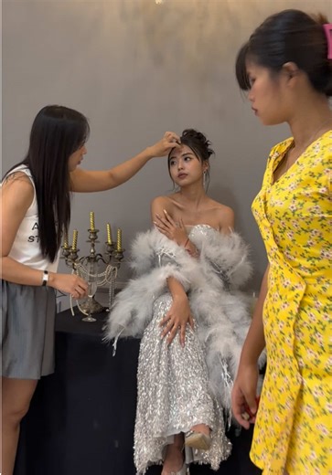 @Jamie * Ontime studio * ချမ်းကိုချမ်းပြန်ကြွေရတဲ့အခိုက်အတန့်🫣#အန်တီဘေဘီ2 #trendingsong #trending #photoshoot #birthdaygirl