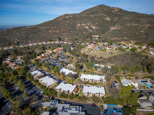 News | 55-and-older San Diego complex changes hands and names