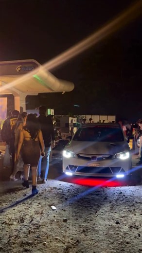 ತರುಣ್ Gowdru🦁 on Instagram: "@team_clutches @leki_goswami01 @carstop23 @360motoringindia #viral -#trending #explorepage #autoexpo #cars #expo #autoexpoindia #seltos #india #automobile #suv #automotive #carsofinstagram #innovation #bikes #autoshow #car #supercars #delhi #automotoshow #auto #marutisuzuki #hatchback #autoexpodelhi #photography #carlifestyle #bike #luxurycars #electricvehicle #exhibition"