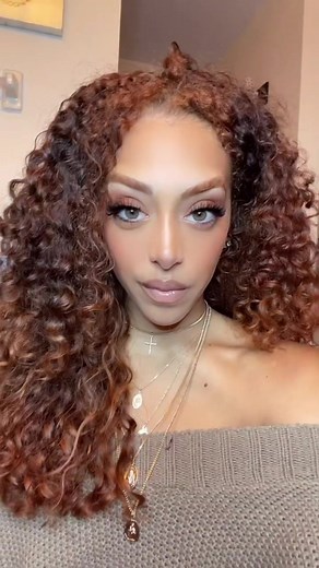 Transform Your Look with Clairol Textures and Tones Cognac - Curly Hair Tutorial