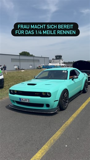 Ayki | 1/4 Meile Rennen WIFEY ❤️👑 #fyp #cars #dodgechallenger | Instagram