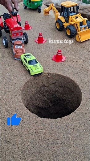 jcb autorickshaw sj tractor near red tractor pushing pit #jcb #jcp #jcbgadi #jcpbackhoe #tractorjcb