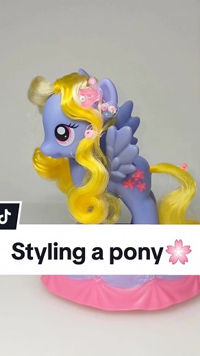 A spring-themed video in November? why not! 🙈💖🌸 #mylittlepony #mlp #mylittleponytoys #fypシ゚viral #mlpg4 #mlpcollector #mylittleponycollector #mlplilyblossom