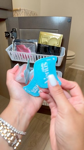 4M views · 18K reactions | Best home bathroom hack ♥️ #HomeOrganization #home #homehacks #tips #momlife #diy | Daria Shark | Facebook