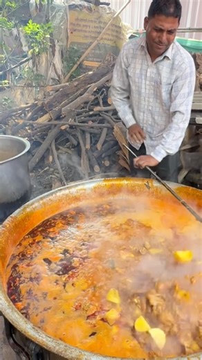 अस्सल आगरी पध्दतीच गावठी मटण 😍 Agri Style Mutton Recipe | #agrikoli #mutton #muttoncurry #haldi