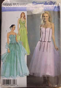 Simplicity 4686 Jessica McClintock Prom or Evening Gown Pattern – Strapless & Halter Dress – Sizes 12–20 (Uncut)