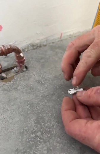 Vinylboden richtig auf Fliesen verlegen. | Parkett Boos