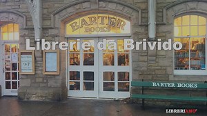 Iniziamo il viaggio nelle "Librerie da Brivido" di tutto il Mondo. Barter Books è una delle più grandi librerie di libri usati in tutta Europa. Ricavata all’interno di una vecchia stazione ferroviaria in stile vittoriano, attira circa duecentomila visitatori alla ricerca di particolari volumi. Nata nel 1991, la Barter Books è gestita da Stuart e Mary Manley, ottenendo in poco tempo un notevole successo, anche grazie a un particolare sistema per i clienti per scambiarsi i libri e usare crediti pe