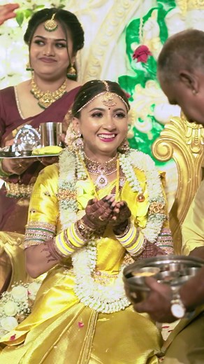 Wedding Bloopers!! 😂 Call now to book your lifetime's most important events with us: Call: 60172856100 Website: www.rubystudio.com.my Photography & Videography: @ruby.studio.ipoh #rubystudio #ipoh #couplegoals #welcomingboard #weddingbloopers #weddingfun #hinduwedding #wedding #prewedding #photography #traditional #photographer #ipohphotographer #kalyanam #canonmalaysia #tiethethali #ipohstudio #tamil #bride #indianwedding #weddingphotography #weddingalbum #awardwinning #instaphotographer #capt