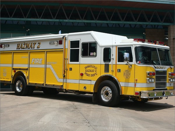 HFD tackles two-alarm blaze in Kailua building