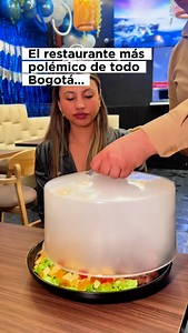 Almuerzos desde $16.500 😳 y que locura de almuerzos. Esta vez nos fuimos a conocer @deliriogourmetoficial y ver porque se habla tanto de este lugar, nos llevamos una sorpresa gigante y la pasamos increíble. Buenos precios, comida deliciosa, un lugar súper lindo y muchas pero muchas opciones. Aquí les dejo la dirección Calle 4 # 14b - 27 sur Bogotá y su número de reservas 3133936793 | Vivir, Amar y Comer