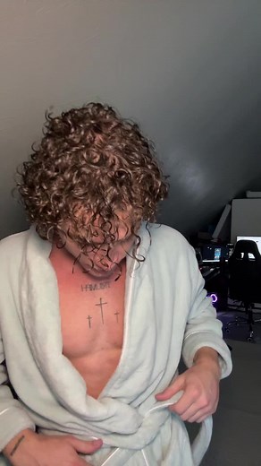 Dabbing Trend Collaboration Ideas