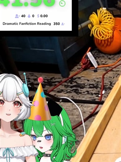 chat scares tippy with @dumb_lil_robot #vtuber #vtuberclips #women #anime