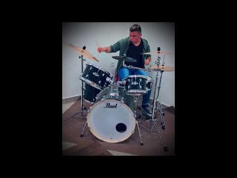 "FASTEST DOUBLE BASS DRUM SOLO? 🌎🥁 (Insane Speed)"