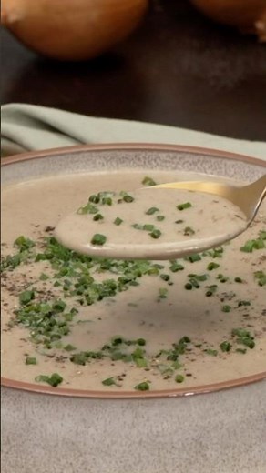 Champignoncremesuppe 🍄‍🟫🥣#EinfachTasty #Champignoncremesuppe #Pilzsuppe #CremigeSuppe #Suppenzeit