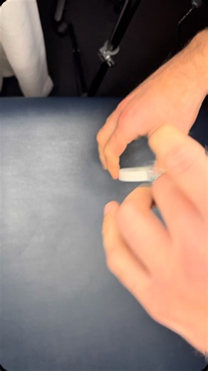 How to strap a finger using 12.5mm rigid tape. This is perfect for jarred fingers or where we want to limit extension of the PIP joint. It can also be done at the DIP joint and on any finger #theclubphysio #physio #physiotherapy #fingerstrapping #howtotapeafinger #injuryprevention #fingerinjury #brokenfinger #jarredfinger #nrl #afl #nba #nhl #nbl #strappingtape #sportstaping | The Club Physio