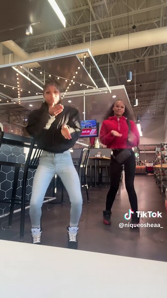 scubaa #xyzbca #fyppppppppppppppppppppppp #xyzbca #fyp | Scuba Dive Dance Trend