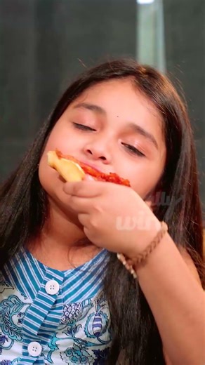 Middle vs high class foodie #90sgirl #funny #entertainment #love #tamilmovie