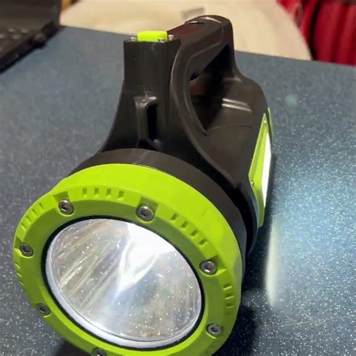 Ručné LED Nabíjateľné svietidlo M9951155