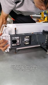 If you’re struggling with the 5th wheel not fitting your trailer, just swap out the kingpin for a matching one , quick fix and you’re back on the road! 💪 #RCTruck #TrailerLife #Kingpin #wheel #RCBuilds #RCTrucking #Toucanhobby #Lulu #RCChick #trailer #truck #dumper #custom #RC #HydraulicPower #HeavyEquipment #bigmachines #rcconstruction #trucking | Toucanhobby RC Model