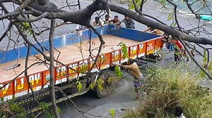 49K views · 1.1K reactions | Long Chassis Lorry Struck In the Narrow Bend Dhimbam Hills | U Turn | Facebook