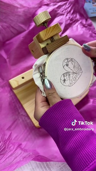 エディ工房の刺繍スタンドで新たな創作