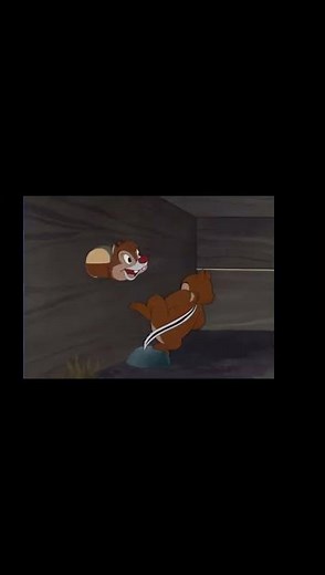 Winter Storage a Classic Donald Duck #chip and dale #donald Duck #videoviral #mickey