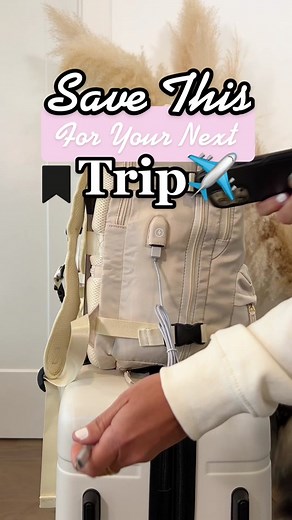 🧐 is this the perfect carry on? and you can also use it for daily life, not just airplane trips ✈️ #jetsetter #jetlag #traveling #flight #lifehack #travelgadgets #travel #airplane #traveltiktok #airplane #diy #traveltips #firstclass #flightattendant #flying #airport #airportoutfit #airportstyle #digitalnomad #travelbackpack #backpack #carryon #luggage #packing #packingtips #roadtrip #wedding #weddingguest #destinationwedding #businesstrip