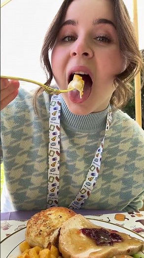 Warner Bros Studio Tour - Friendsgiving