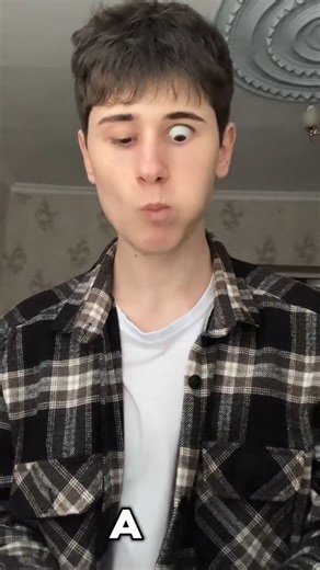 Marcus Gunn Jaw Winking Syndrome#shorts