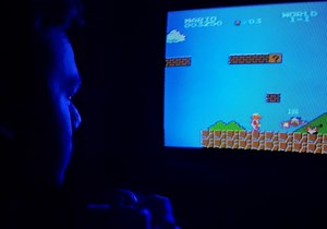 Watch every record-breaking Super Mario Bros. speedrun, all at once