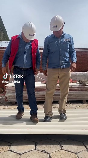 Soluciones en techado con expertos En CEINA, contamos con un equipo especializado que te acompaña en cada etapa, desde el encadenado hasta la instalación. Cielo falso, cerchas, tejas y más. 📲 Cotiza con CEINA con los mejores. http://wa.me/59176006180 #TechadosProfesionales #CubiertasCEINA #ConstrucciónSegura #SantaCruzBolivia