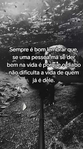 Underwater Swimming: Navigating Murky Waters