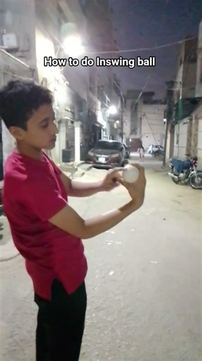 #how to do Inswing ball #cricket #inswing tutorial #viralshorts