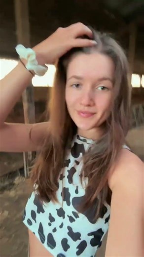 Do you like it? #horse #equestrianjourney #horseenthusiast #cowgirl #horsetrack