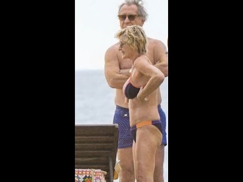 Sophie Davant et William Leymergie en amoureux au Sénégal pour les fêtes